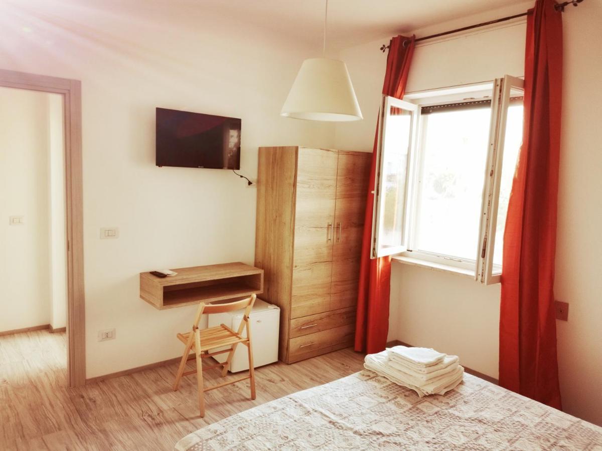 Via Alessandria Hotel Racale Ngoại thất bức ảnh
